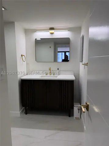 555 NE 15th Street Miami FL 33132