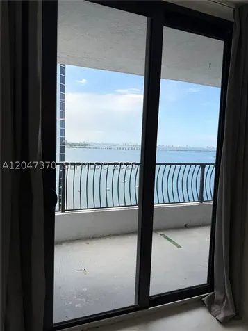 555 NE 15th Street Miami FL 33132