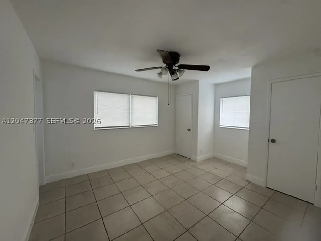 6901 Thomas Street Hollywood FL 33024