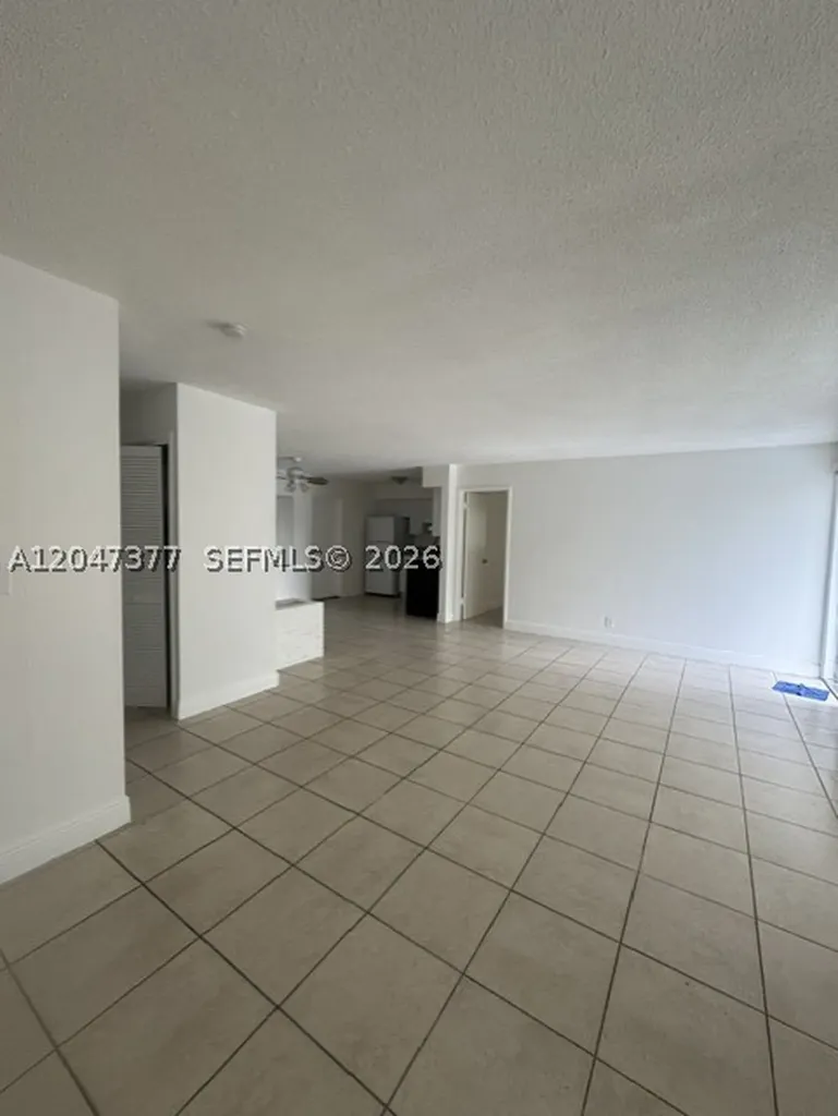 6901 Thomas Street Hollywood FL 33024