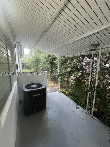 6901 Thomas Street Hollywood FL 33024