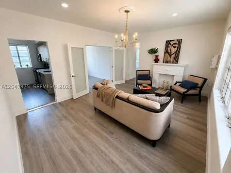 762 Lenox Avenue Miami Beach FL 33139