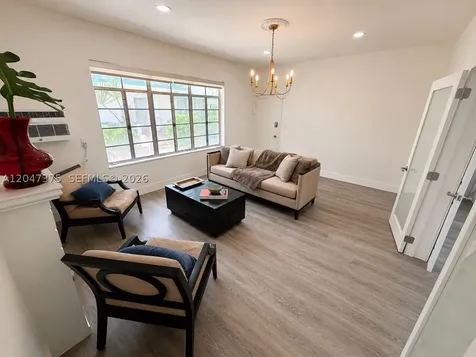 762 Lenox Avenue Miami Beach FL 33139