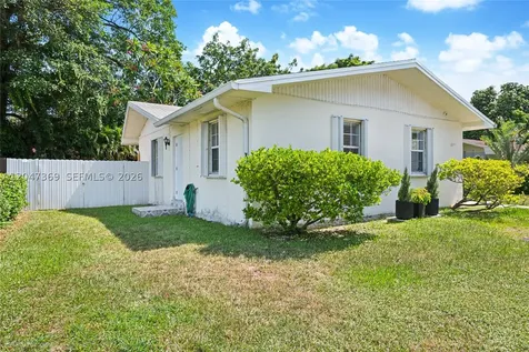 3750 Percival Avenue Miami FL 33133