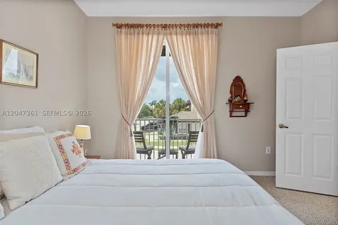 15262 SW 91st Lane Miami FL 33196