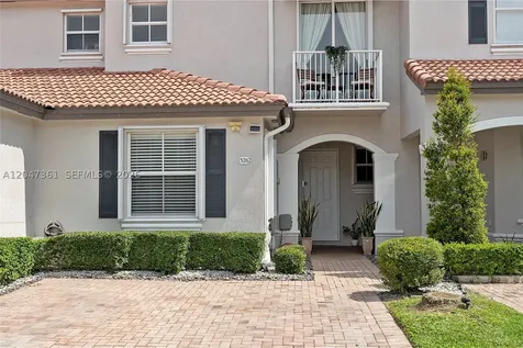 15262 SW 91st Lane Miami FL 33196