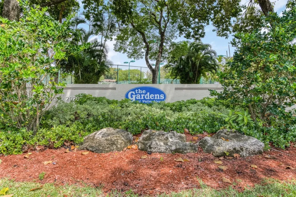 709 Gardens Drive Pompano Beach FL 33069