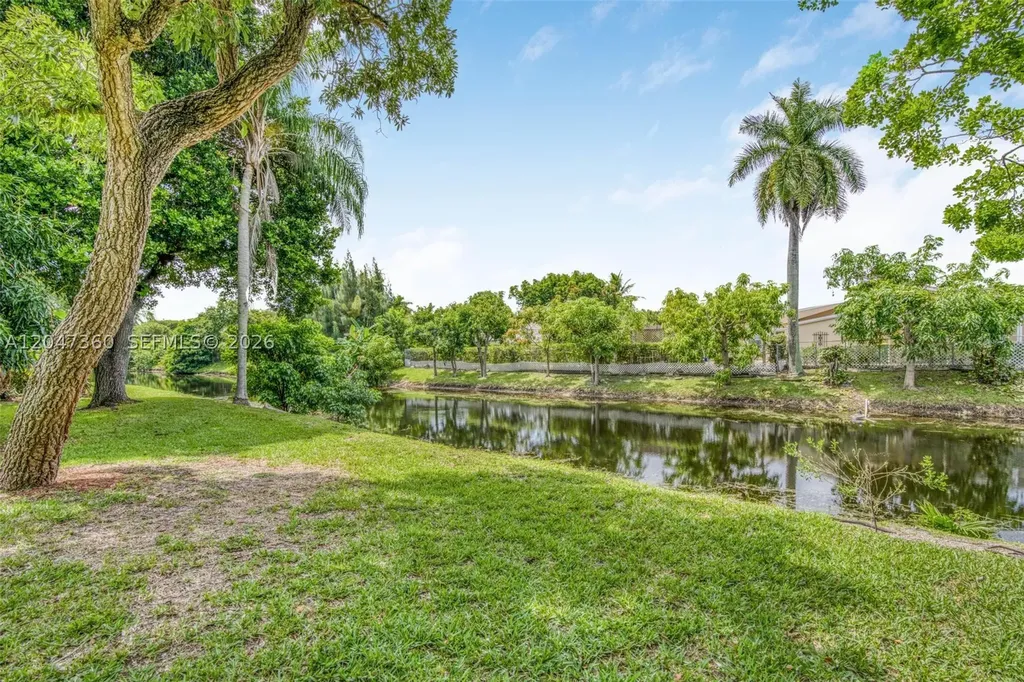 709 Gardens Drive Pompano Beach FL 33069