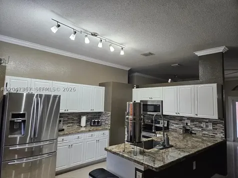 2635 SE 4th Place Homestead FL 33033