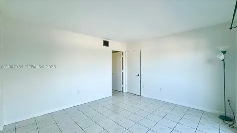 130 S Shore Drive Miami Beach FL 33141