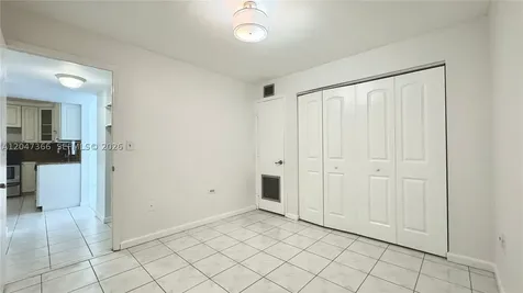 130 S Shore Drive Miami Beach FL 33141