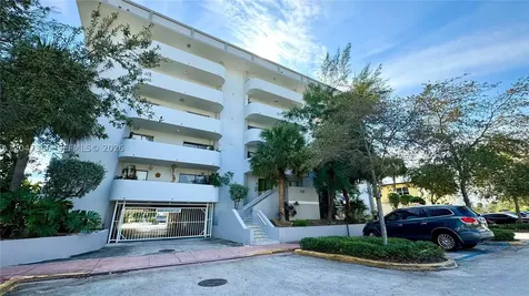 130 S Shore Drive Miami Beach FL 33141