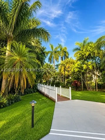 4025 N Federal Highway Oakland Park FL 33308