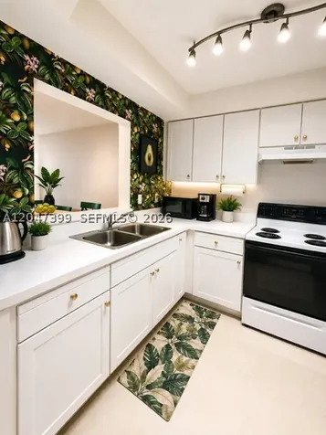 4025 N Federal Highway Oakland Park FL 33308