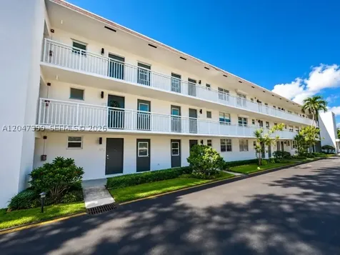 4025 N Federal Highway Oakland Park FL 33308