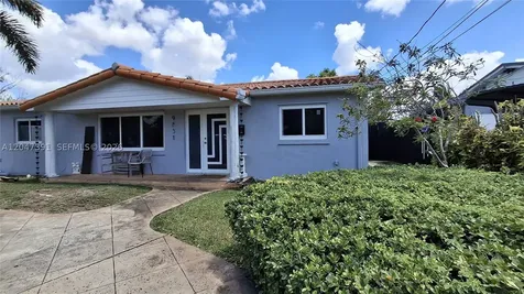 9851 SW 12th Terrace Miami FL 33174