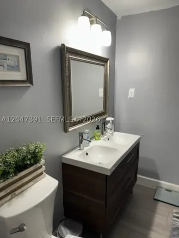 9851 SW 12th Terrace Miami FL 33174