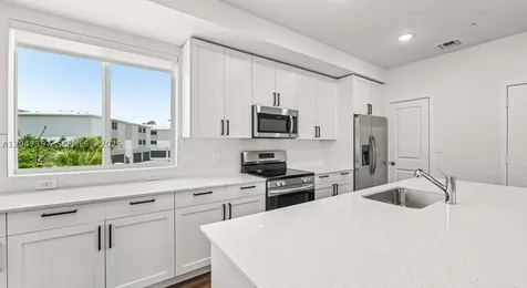 18155 SW 98th Avenue Palmetto Bay FL 33157