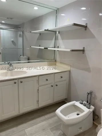 911 E Ponce De Leon Boulevard Coral Gables FL 33134