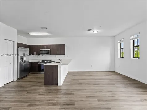 15540 SW 136th Street Miami FL 33196