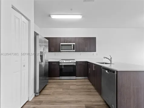 15540 SW 136th Street Miami FL 33196