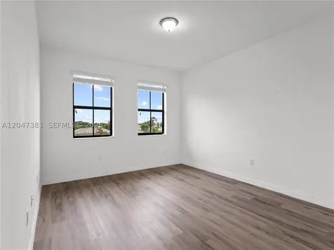 15540 SW 136th Street Miami FL 33196