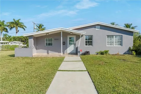 10241 Dominican Drive Cutler Bay FL 33189