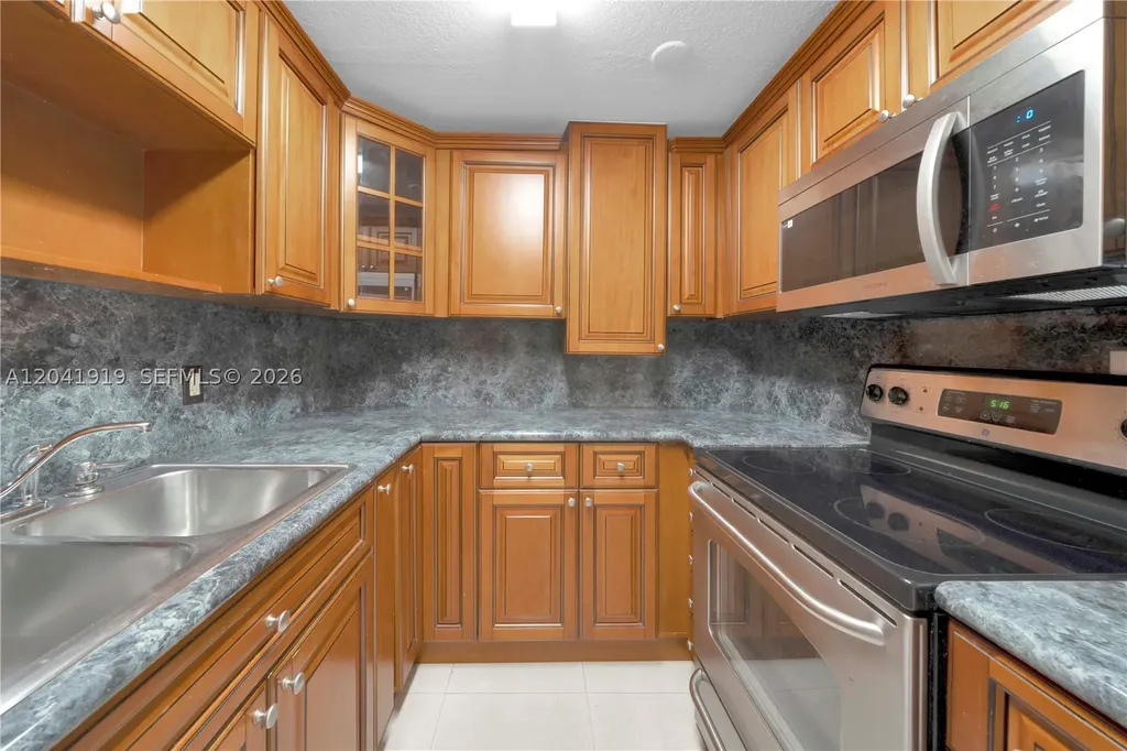 1701 NW 37th Avenue Miami FL 33125