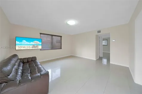 1701 NW 37th Avenue Miami FL 33125