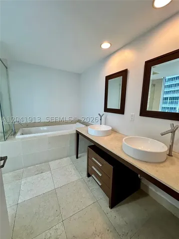 495 Brickell Avenue Miami FL 33131