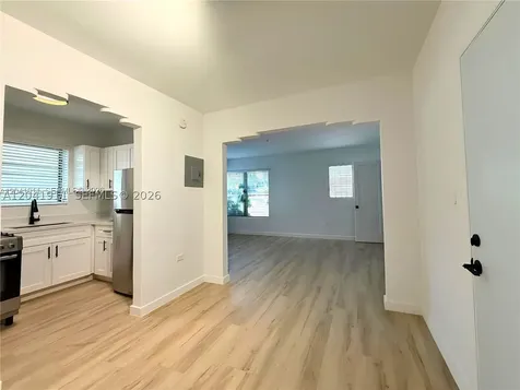 641 10th Street Miami Beach FL 33139