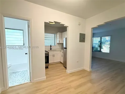 641 10th Street Miami Beach FL 33139