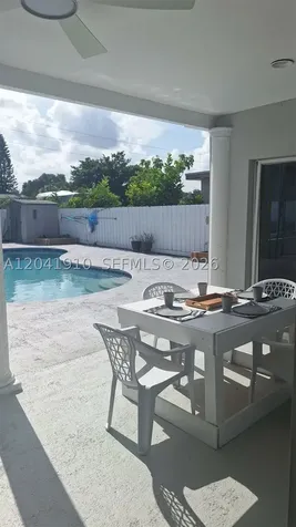 1800 N 55th Avenue Hollywood FL 33021