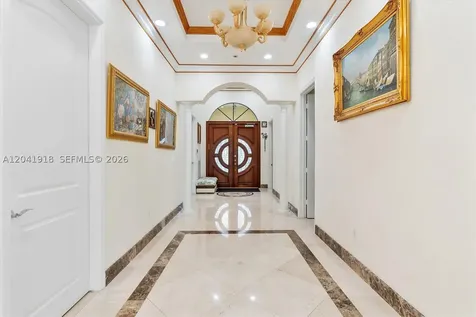3765 Prairie Avenue Miami Beach FL 33140