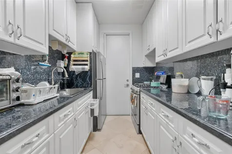3765 Prairie Avenue Miami Beach FL 33140