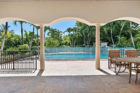 3765 Prairie Avenue Miami Beach FL 33140