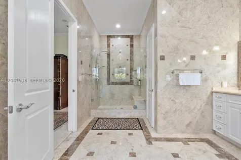 3765 Prairie Avenue Miami Beach FL 33140