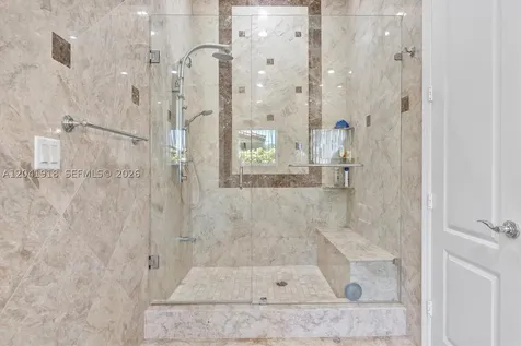 3765 Prairie Avenue Miami Beach FL 33140