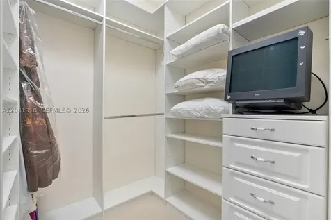 3765 Prairie Avenue Miami Beach FL 33140