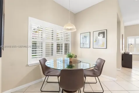 1414 Banyan Way Weston FL 33327