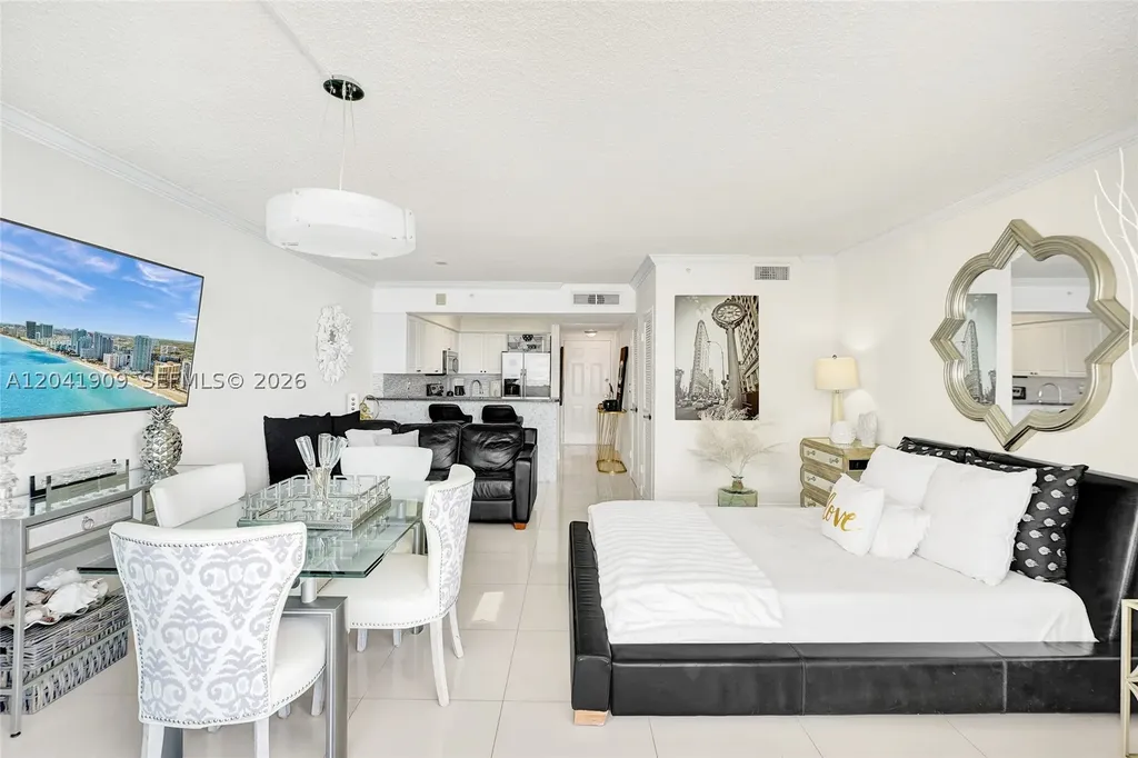 2501 S Ocean Drive Hollywood FL 33019