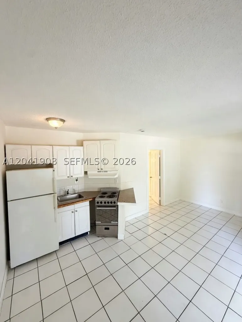 262 SW 23rd Street Fort Lauderdale FL 33315