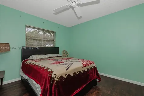 7200 NW 4th Place Margate FL 33063