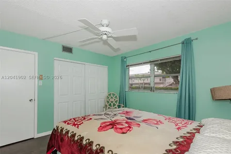 7200 NW 4th Place Margate FL 33063