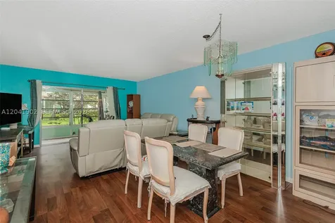 7200 NW 4th Place Margate FL 33063