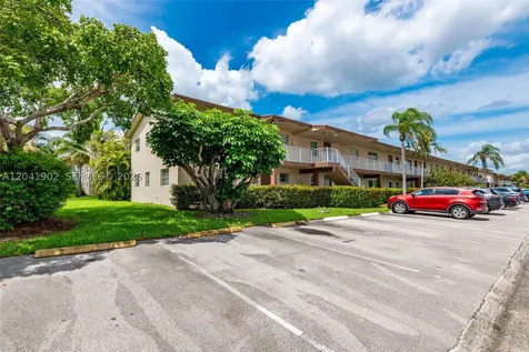 7200 NW 4th Place Margate FL 33063