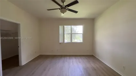 3042 Grandiflora Drive Green Acres FL 33467