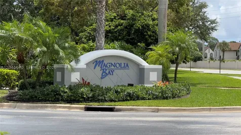 3042 Grandiflora Drive Green Acres FL 33467