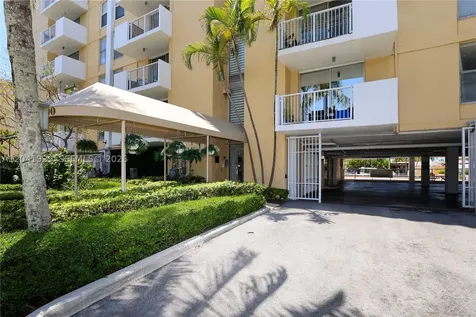 2000 NE 135th Street North Miami FL 33181