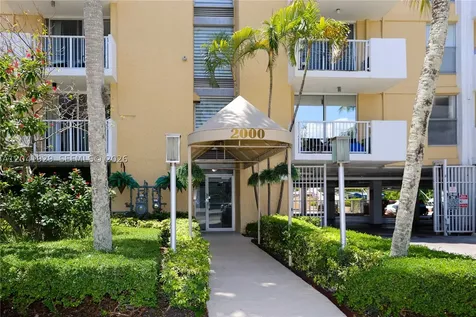 2000 NE 135th Street North Miami FL 33181